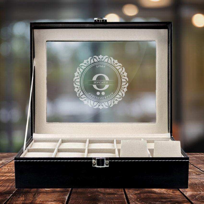 Graverad klockbox för 6 klockor plus smycken - Circle