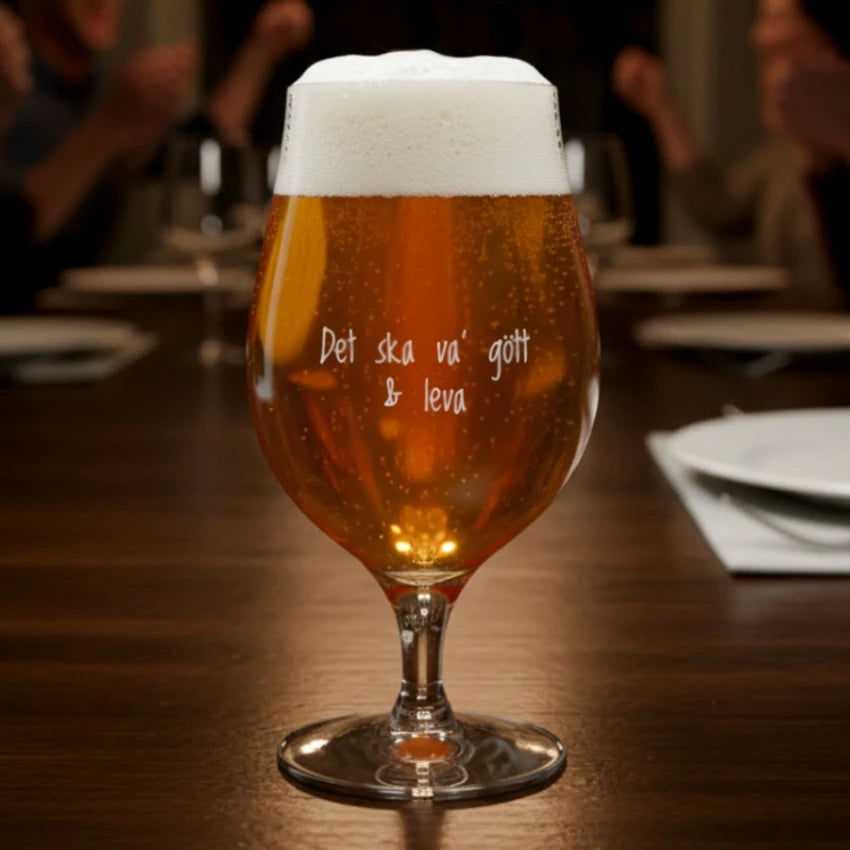 More från Orrefors med gravering