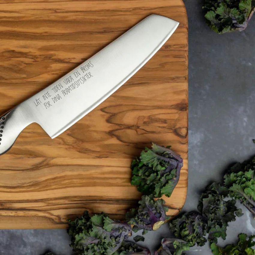 Grönsakshacka från Global GS-5 graverad