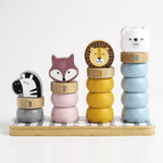 Pedagogisk leksak i trä – perfekt dop- eller födelsedagspresent