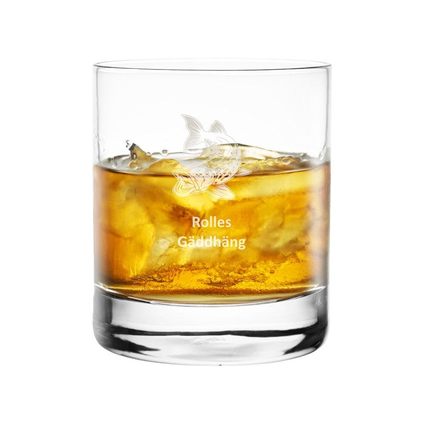 Whiskyglas med fiskemotiv och personlig text