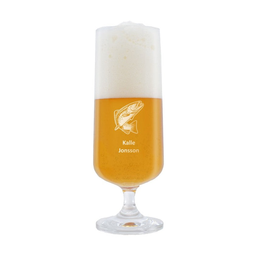 Ölglas med öringmotiv och personlig gravyr